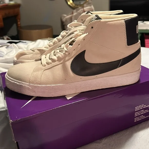 Nike SB Zoom Blazer Mid - Picture 3 of 7